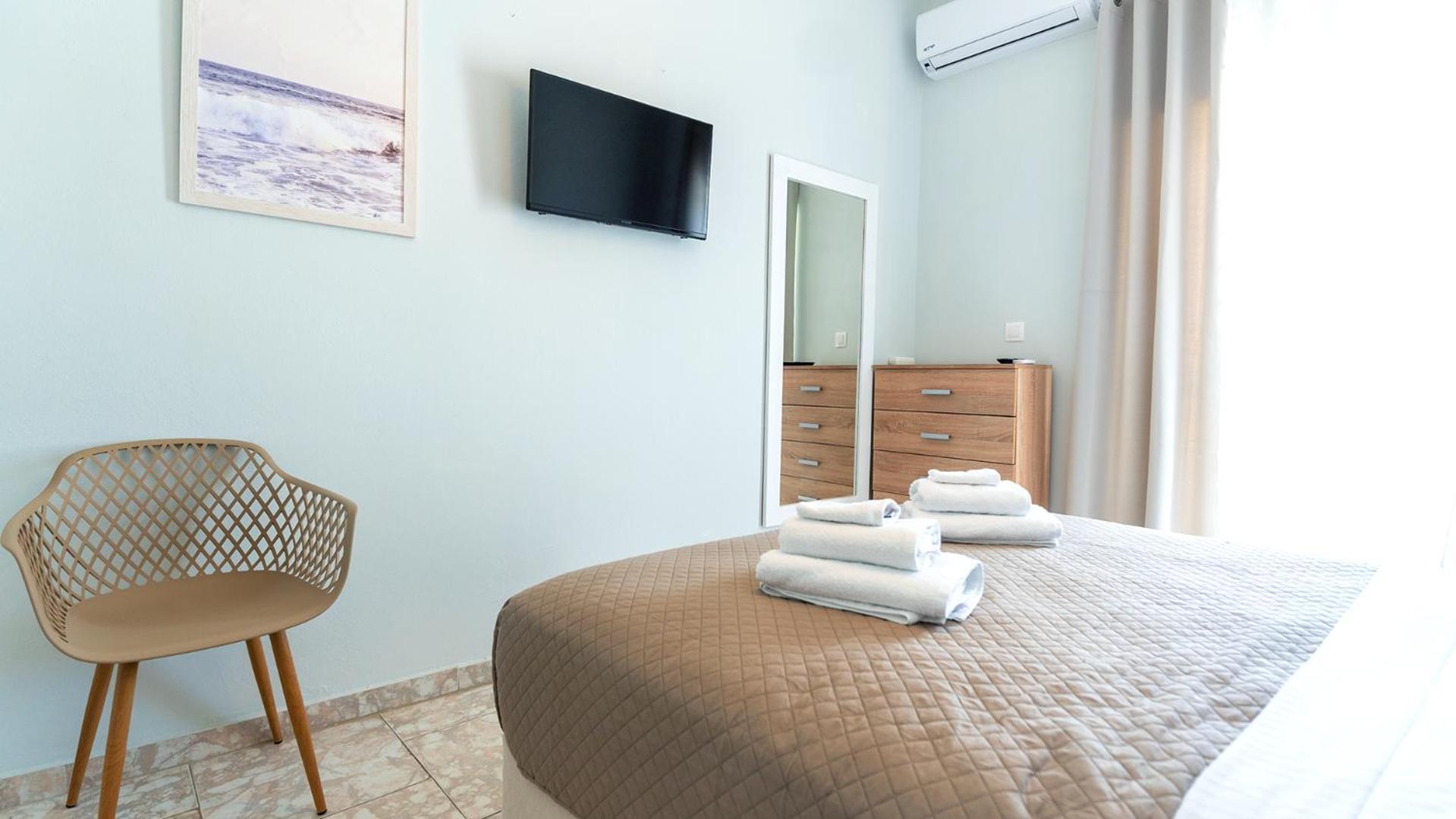 Libyan Anima Maisonette & Double Rooms Palaiochora Exterior photo
